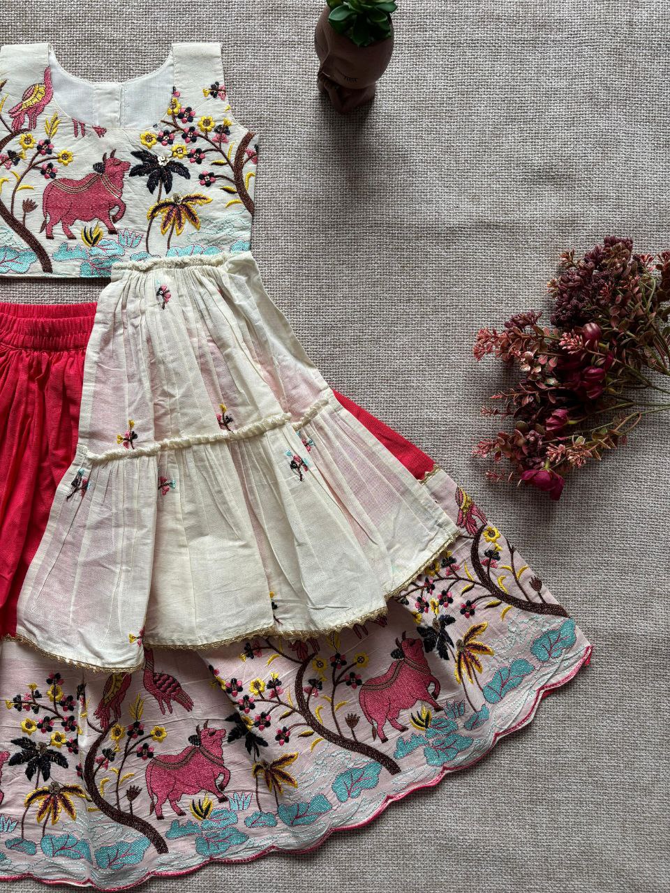 LATEST NAVRATRI COLLECTION POUR KHADI LEHENGA CHOLI ( 0.6 Month to 15 Year ) and ( S, M, L, XL, XXL(TOP LENGTH 15 AND BOTTOM LENGTH 41) ) - Image 4