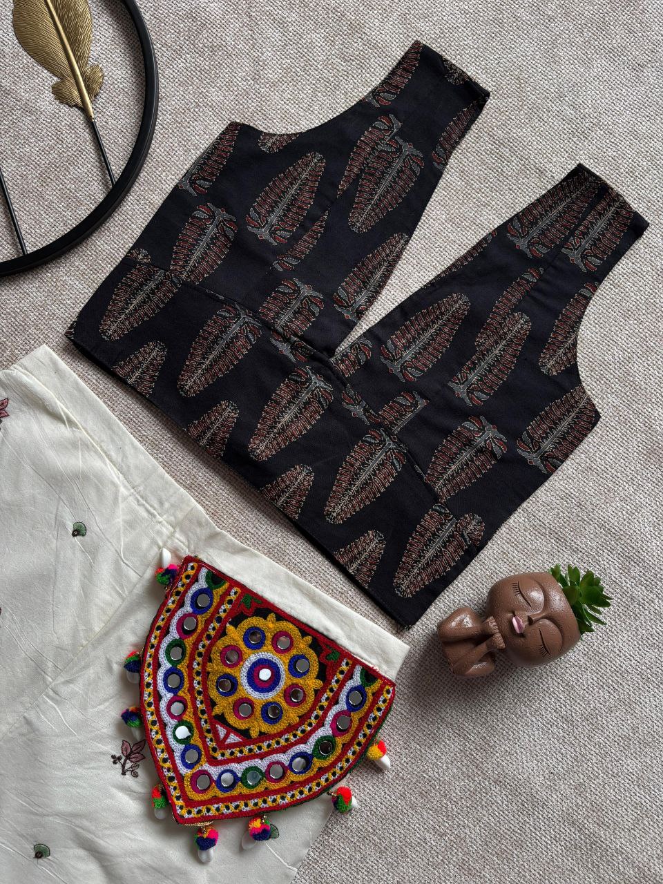 POUR COTTON EMBROIDERY WORK SHARARA WITH CROP TOP ( SIZE 38 to 42 ) - Image 4